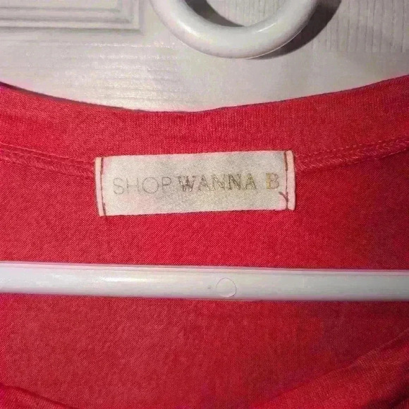 Shop wanna b pink and cheetah print medium shirt - Picture 3 of 6